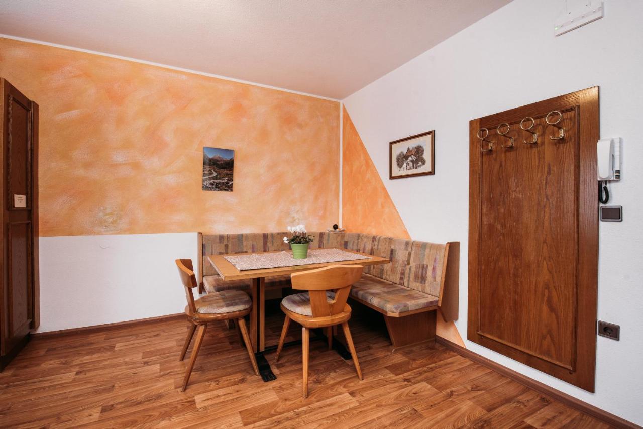 Gaestehaus Marianne Terenten ภายนอก รูปภาพ