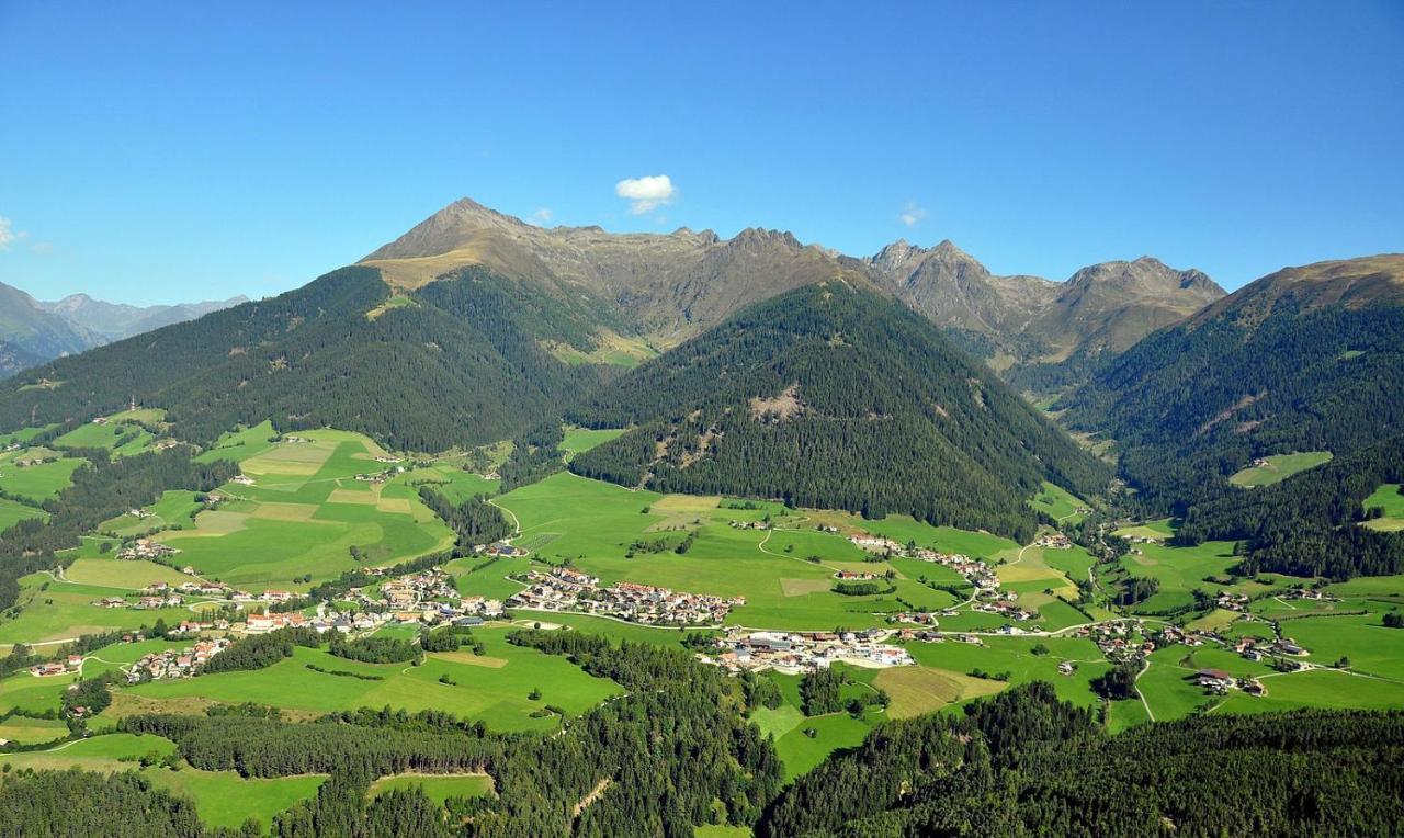 Gaestehaus Marianne Terenten ภายนอก รูปภาพ